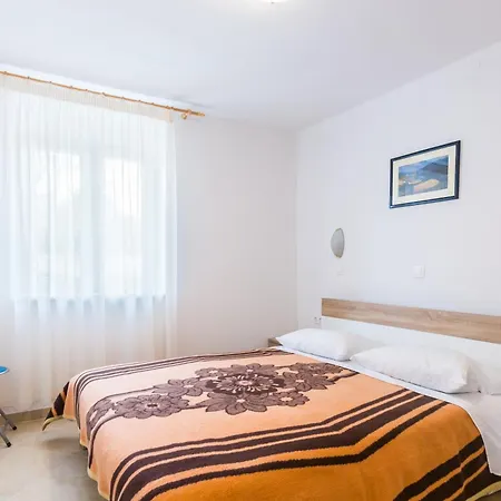 Miranda - Johan Ground Floor - Mpolo Apartment Medulin