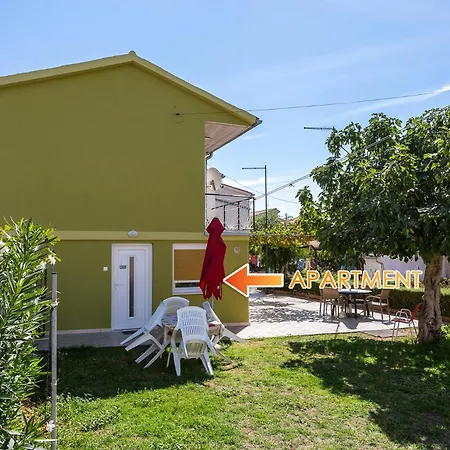 Miranda - Johan Ground Floor - Mpolo Appartamento *
