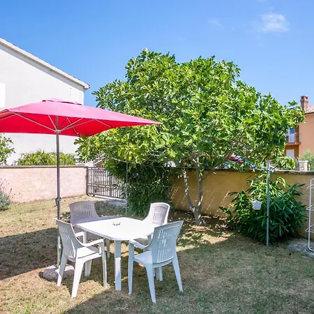 Miranda - Johan Ground Floor - Mpolo Medulin